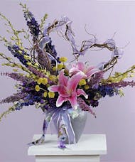 Vase Arrangement with Curly Willow Heart